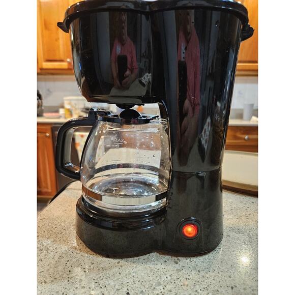 5 Pot Coffee Maker-Tested Works! - Picture 2 of 8